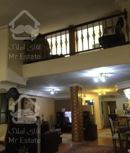 ۲۱۰متر۳خواب/دوبلکس/مناسب برای دفترکار و مسکونی