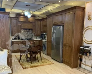 مـتـ۷۹ـر شخصی با سنـد تک برگ/دو قـدمـی جـمـهـوری