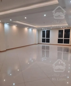 ۲۴۰ متر ۴ خواب . ملاصدرا شیراز شمالی