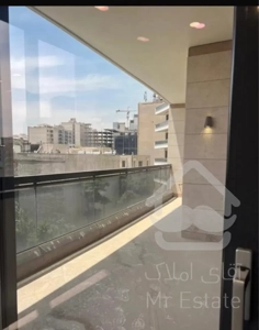 ۲۲۰ متر پلان دلنشین و تراس قابل چیدمان چشم انداز