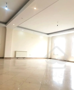 ظفر - ۱۲۳ متر - کلید نخورده - ۲ خواب