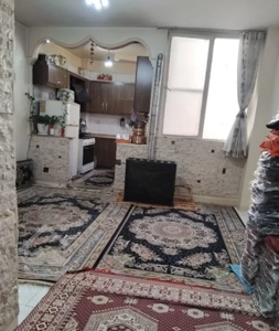 توی عکسهامشخصه که همه جای خونه چه نورگیرخوبی داره