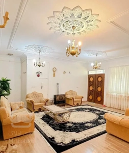 یک واحد۱۱۰ متری دو خواب برای اجاره سالانه