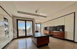 ۲۵۰متر/نیاوران/مدرن/کلیدنخورده/۳پارکینگ