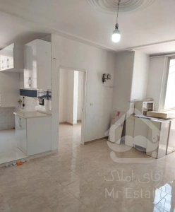 واحد ۷۰متری خیابان دانشگاه