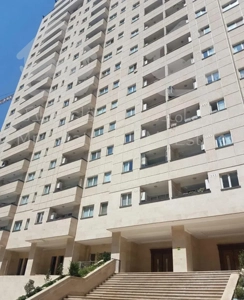 آبشار ۱۳۲ متر نوساز   متریال