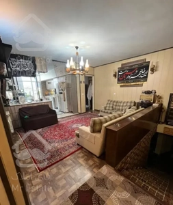 یک واحد 240 متر مناسب سکونت و شرکت