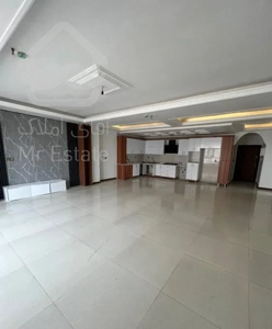 150متر/ میدان راه اهن/۳ خواب/ فول امکانات/خوش‌نقشه