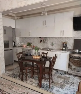 ۴۵ متر / اسانسور / پارکینگ موتور / مجرد و خانواده