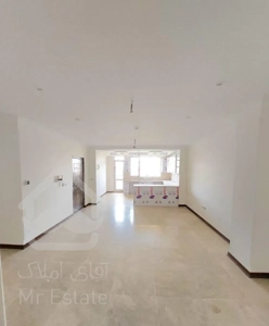 ۹۲ متر رو به فضای سبز فول امکانات