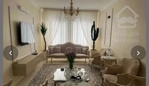 واحد خوش نقشه پر نور مالک‌هستم