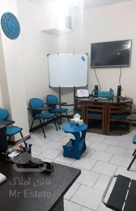 ۴۲ متر صادقیه/// موقعیت اداری