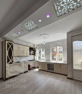 فردوس غرب / شهرک پرواز/ بازسازی شده/ غرق نور