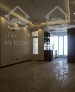 ٦٧ متر/  لوکیش تاپ باغ فیض/ آفتابگیر