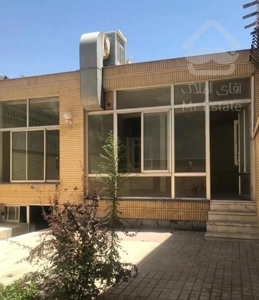 ویلایی نقلی احمداباد