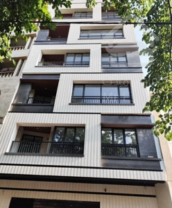 فروش آپارتمان۱۹۶ متری۳ خوابه پلان بینظیردردزاشیب