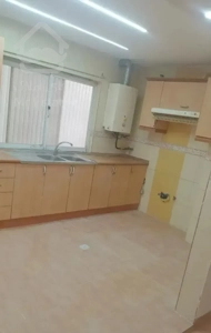 آپارتمان دوخوابه داخل شهر