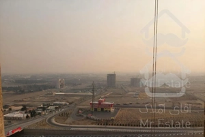 آپارتمان ۱۳۰متری۳خوابه جنوبی بدون مشرف