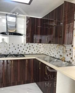 ۱۵۰ متر / تاپ لوکیشن آجودانیه