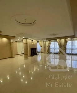 ۲۷۰ متر ۴ خواب ۱۲ متر تراس قابل چیدمان
