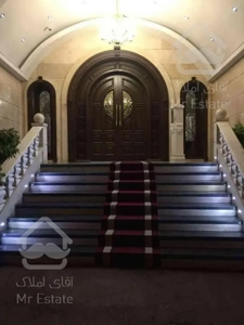 خرید آپارتمان ۱۶۰ متری نیاوران