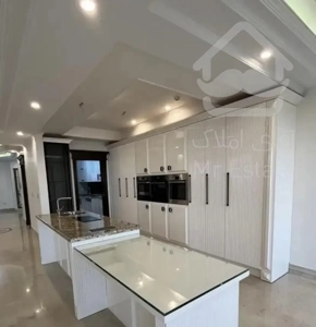 ۱۱۰متر دریاچه چیتگر خوش نقشه متریال درجه۱ امیرکبیر