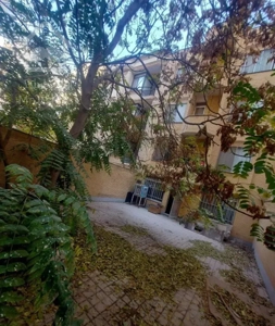 ۸۵ متر همکف با ۱۰۰ مترحیاط اختصاصی اول دانش آموز