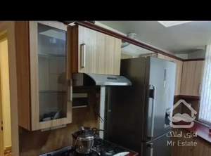 ۶۰مترفول امکانات/تخلیه/۳سال ساخت