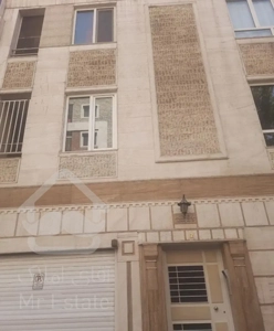 واحد مسکونی میدان۷۲ فول امکانات بهترین لوکیشن