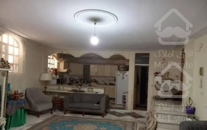 آپارتمان 98متری 2خواب درکه قولنامه ای معتبر