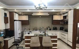 ۱۰۳ متری شیک