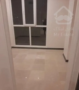 ۱۱۵ متر۲ خوابه انتهای اشرفی