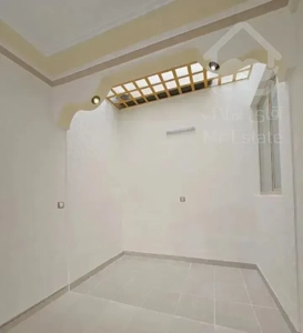 اجاره واحد ۷۲ متری حیاط دار