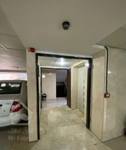 ۶۲ متر /فول امکانات/سالن پرده خور