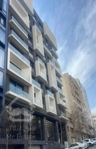 سعادت اباد ۳۰۰متر ۴پارکینگ  حوالی کاج
