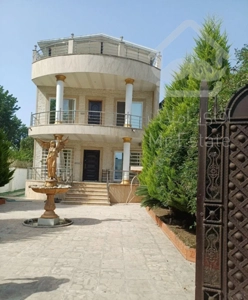 فروش ویلایی تریپلکس شیک تهاتر با زمین