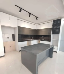 117متر دو ممر/غرق نور اقبال1/پشت حاشیه وکیل اباد