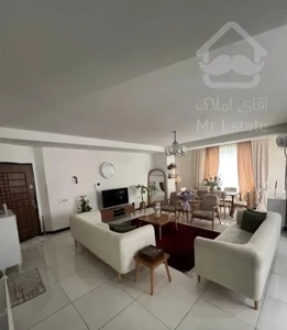 واحد ۱۰۰ متری شیک و تمیز