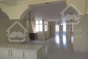 آپارتمان ۱۳۱ متر شمالی جنوبی