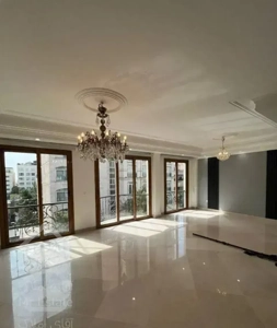 ۱۸۰ متر درعظیمیه/کم سن/خوش نقشه/درگلستان ها