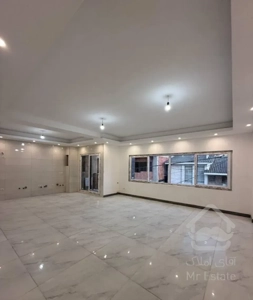 آپارتمان نوساز با متریال عالی در موقعیت طلایی