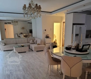 ۷۵متر۲خ تاپ لوکیشن/سند شخصی/فول بازسازی قلابی نیس