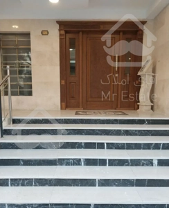 ۲۰۰ متر    سازه و تاپ  منطقه