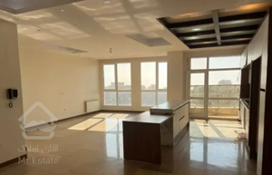 فروش ۱۳۵ متر  آپارتمان  ۳ خواب  ۲ پارکینگ