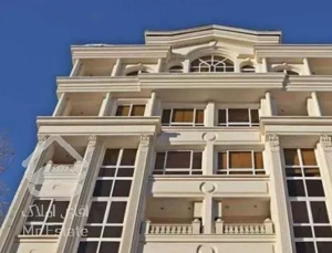 آپارتمان 100 متری واقع در فاز سوم مهرشهر