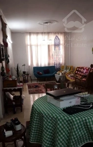 70 متری - ایرانشهر - فول امکانات - قابل تبدیل