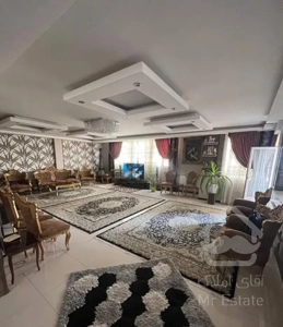 ۴ خواب بر اصلی خیابان خلبانان / لوکیشن تاپ