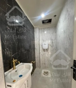 اپارتمان ۱۲۰ متری*نوساز*تک واحدی*