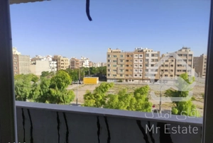 منزل 3طبقه ویلایی حیاط داربرازنده گلستان معاوضه