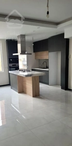 آپارتمان ۹۰ متر دو خواب نوساز ((دونبش غرق نور))